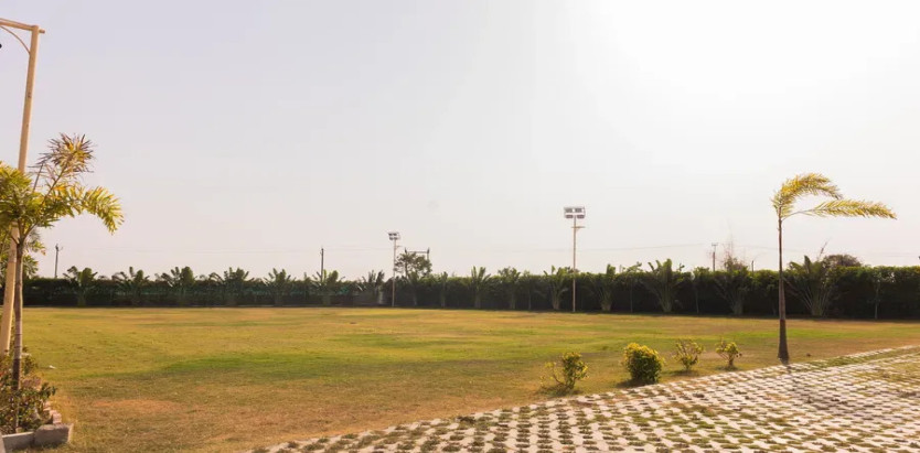 Daksh Eden Greenz, Sasan Gir